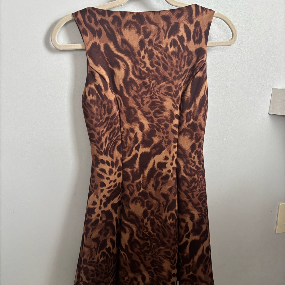 Leopard Print Sleeveless Dress